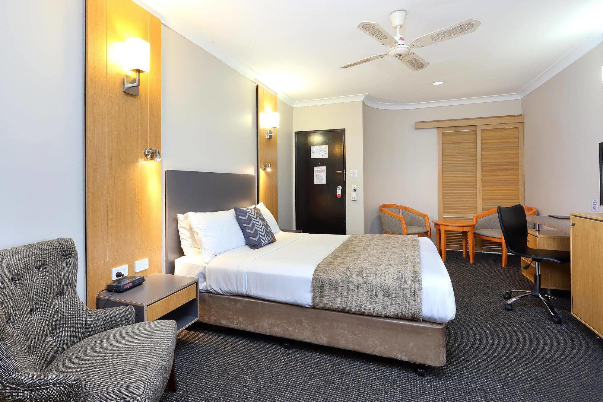 Brisbane International Virginia Hotel Ngoại thất bức ảnh